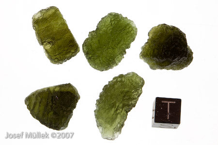 Moldavite, fine quality, lot of 5 pcs. with a total mass:22,4g