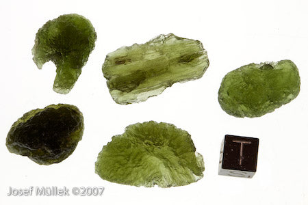 Moldavite, fine museum quality, lot of 5 pcs.: 27,16g