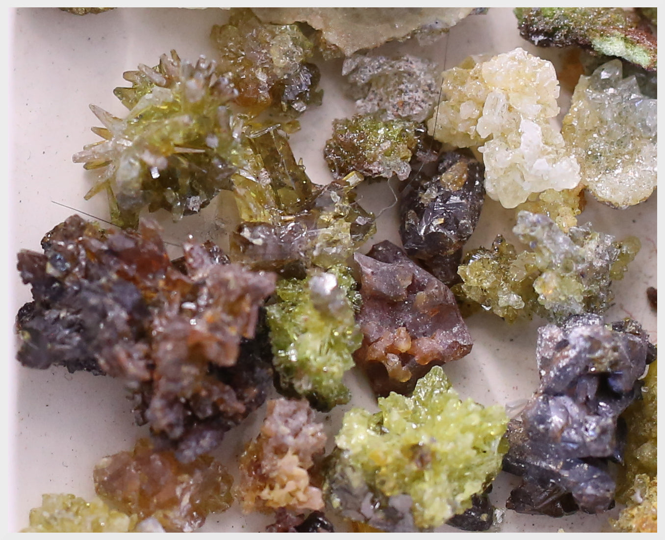 150g lot of vibrant Smokestack Zincite clusters, Fluorescent, 1-of-a-Kind Specimens Cp