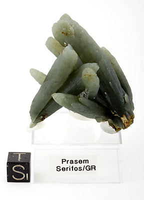 Seriphos Prase – Authentic Greek Green Quartz Treasures w.Legendary Hedenbergite Glow s